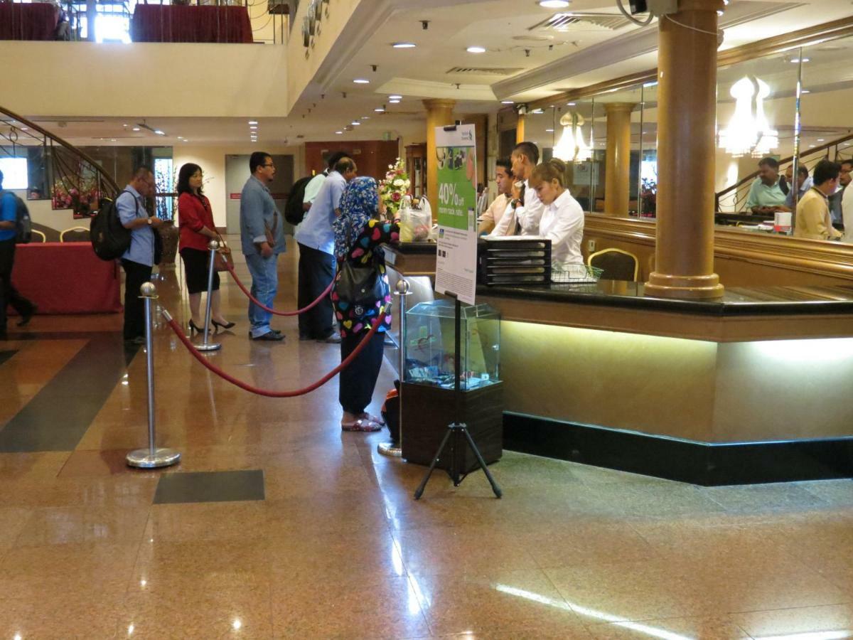 Kuala Lumpur International Hotel Kültér fotó